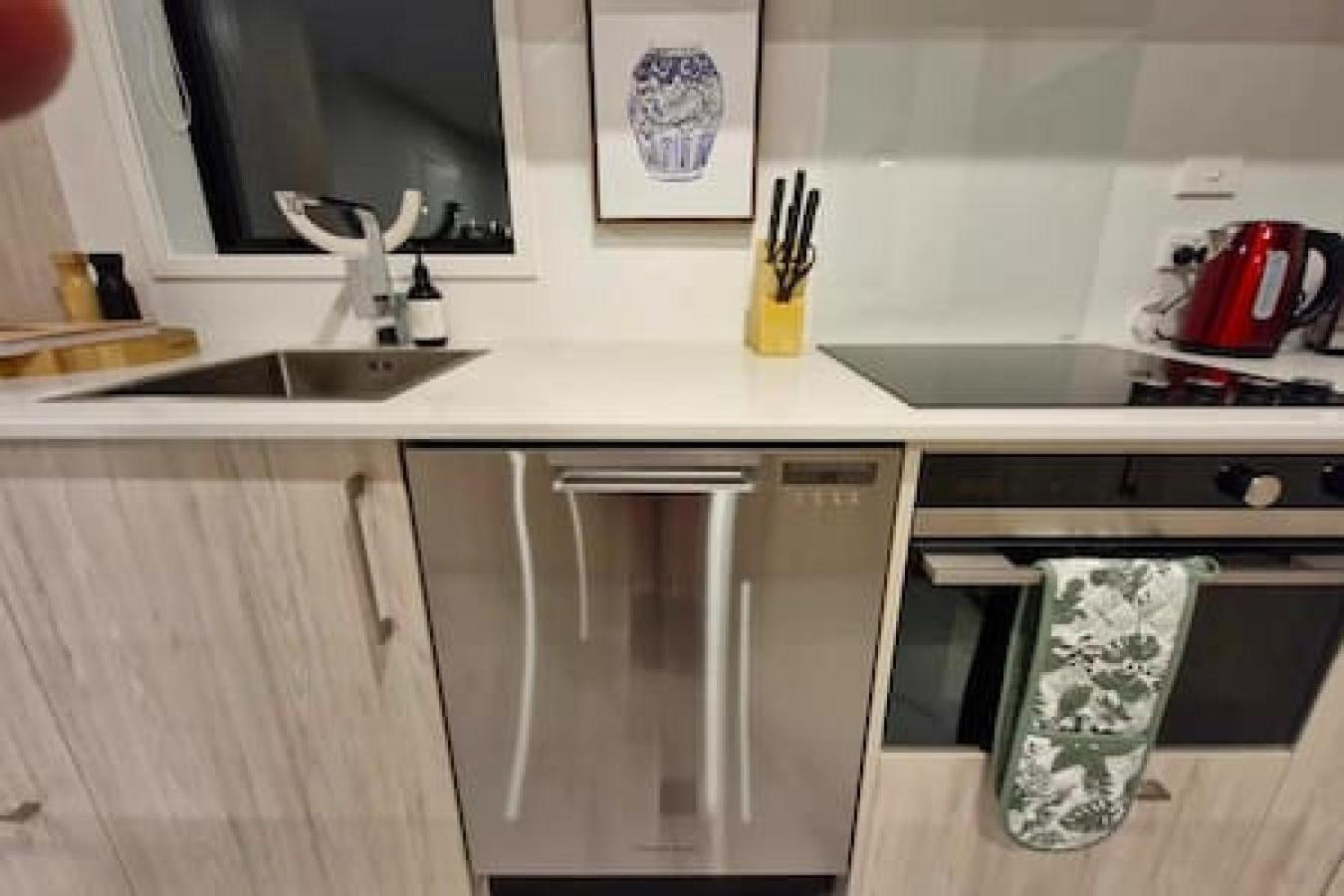 Lovely Brand New Home 26 Christchurch Eksteriør billede